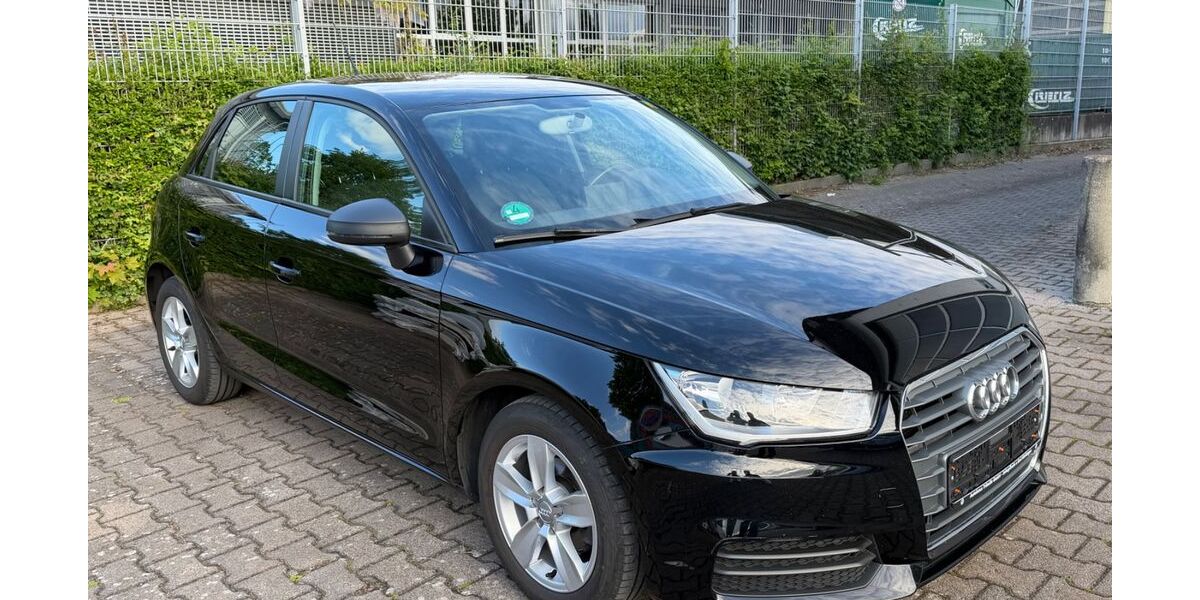Audi A1 76.000 km 12.280 &euro; Eutingen im Gäu 72184