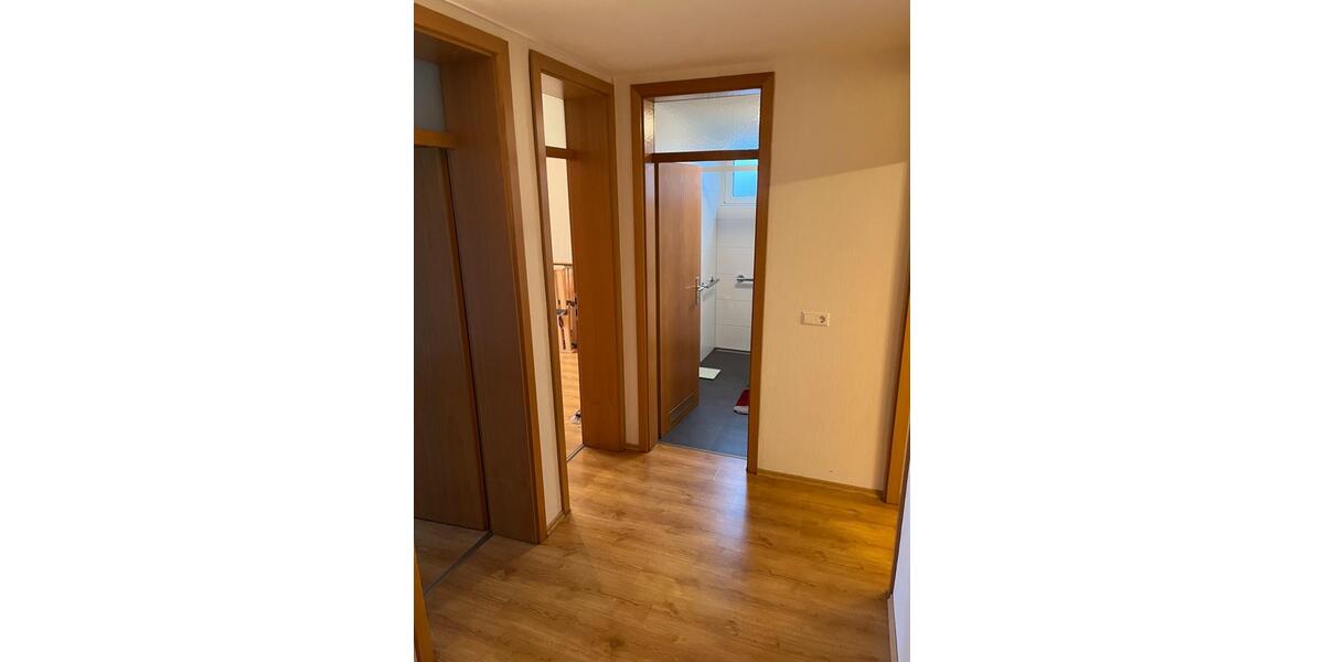 Terrassenwohnung Horb am Neckar - 5 Zimmer, 130 m&sup2;, 329.000&euro; | Angebot:25647659
