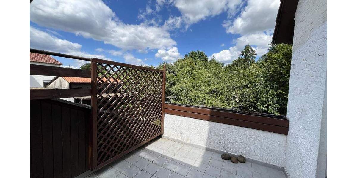 Mehrfamilienhaus, Wohnhaus Steinenbronn - 6 Zimmer, 208 m&sup2;, 699.000&euro; | Angebot:25748790