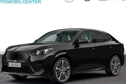 BMW iX2 1.900 km 51.990 &euro; Reutlingen 72766
