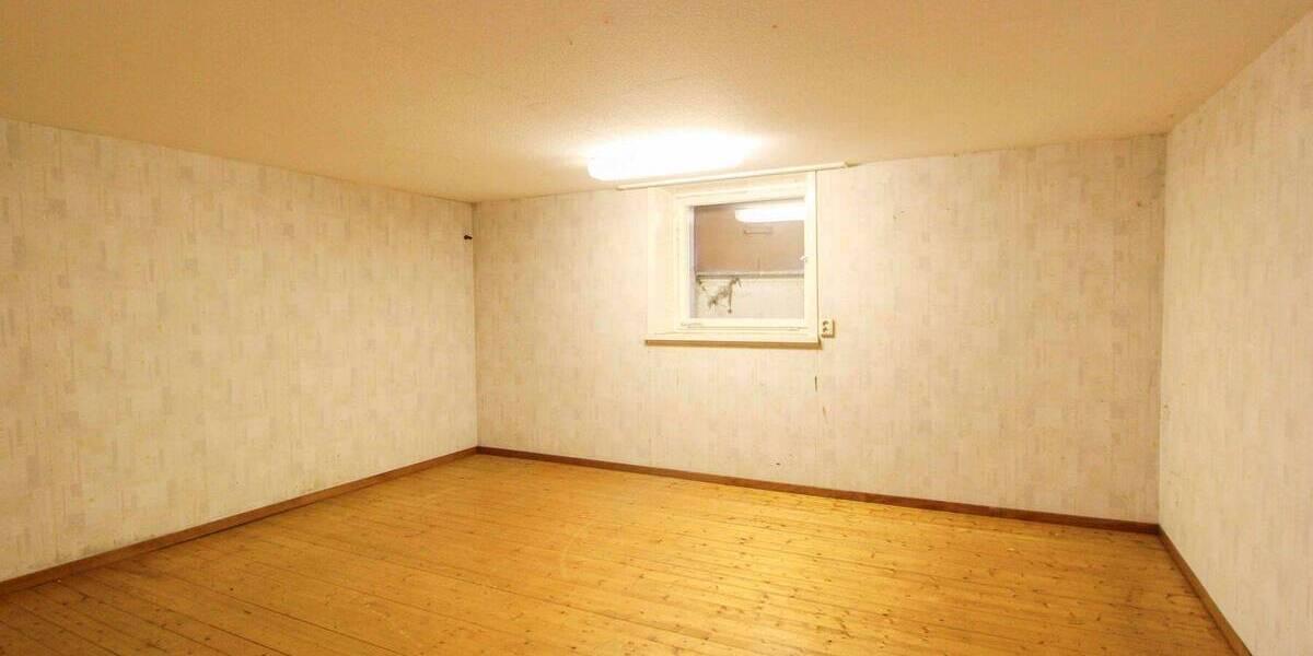Mehrfamilienhaus, Wohnhaus Stuttgart Botnang - 9 Zimmer, 980.000&euro; | Angebot:26391056
