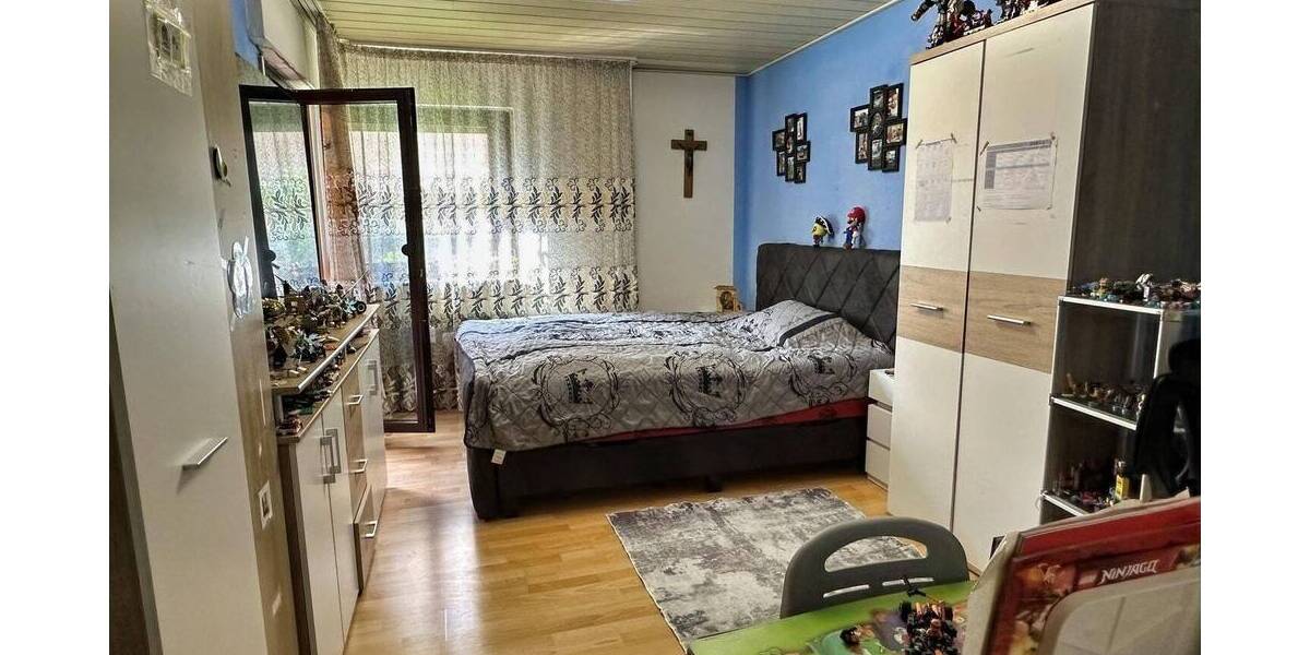 Etagenwohnung Pfullingen - 3 Zimmer, 74 m&sup2;, 279.000&euro; | Angebot:26570434