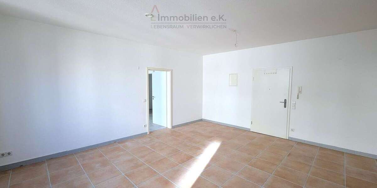 Etagenwohnung Stuttgart Stuttgart-West West - 2 Zimmer, 71 m&sup2;, 975&euro; | Angebot:25755489