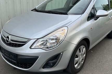 Opel Corsa 151.000 km 1.990 &euro; Böblingen 71034