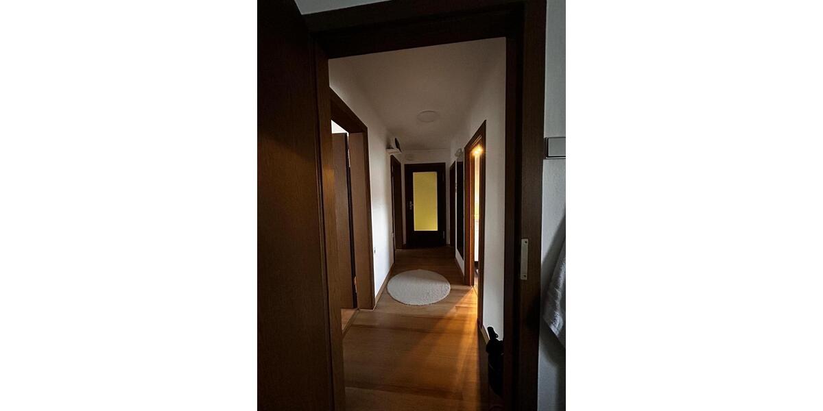 Etagenwohnung Sindelfingen Darmsheim - 3.5 Zimmer, 104 m&sup2;, 1.700&euro; | Angebot:25408362