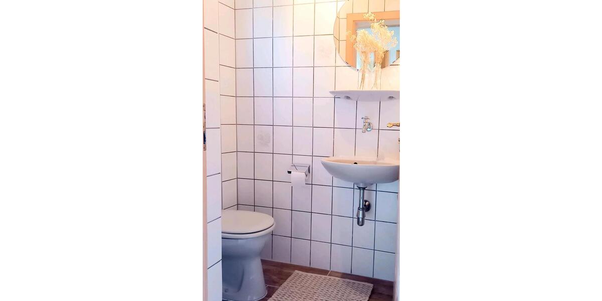 Reihenhaus Reutlingen Orschel-Hagen - 4 Zimmer, 80 m&sup2;, 1.150&euro; | Angebot:25294753