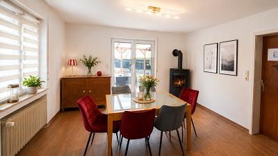 PLATZ ZUM SELBSTBEWOHNEN ODER VERMIETEN - Einfamilienhaus Reutlingen Reutlingen-Betzingen | Angebot:27449924