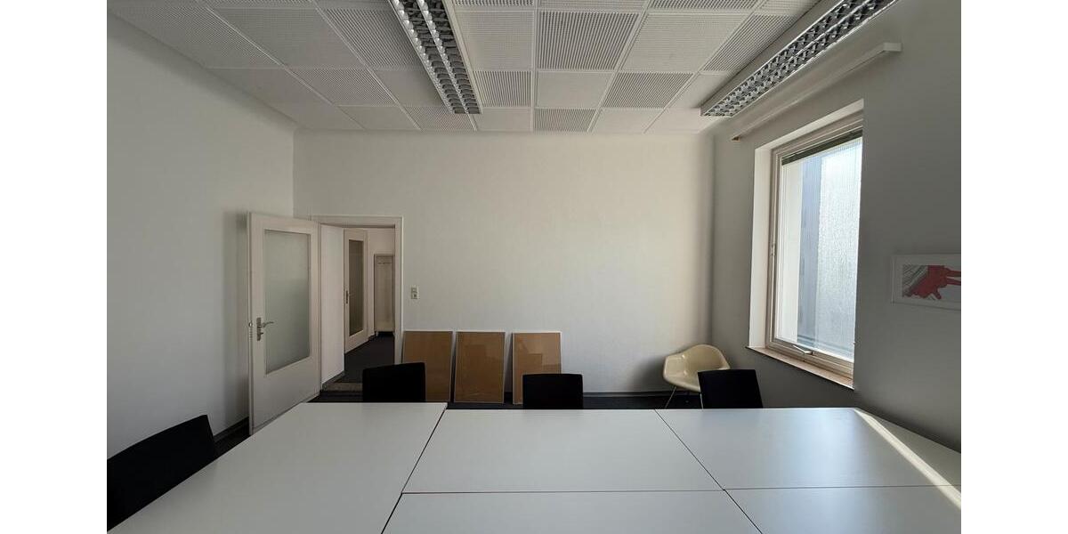 Gewerbeobjekt Stuttgart - 400&euro; | Angebot:25920380