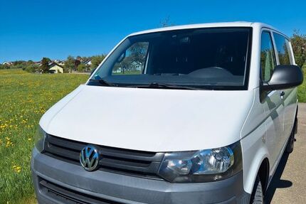 VW T5 Transporter 384.000 km 9.500 &euro; Grabenstetten 72582