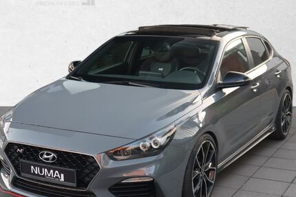 Hyundai i30 38.210 km 24.700 &euro; Engstingen 72829