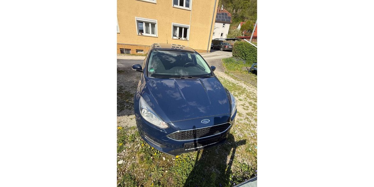 Ford Focus 119.000 km 5.500 &euro; Bad Urach 72574