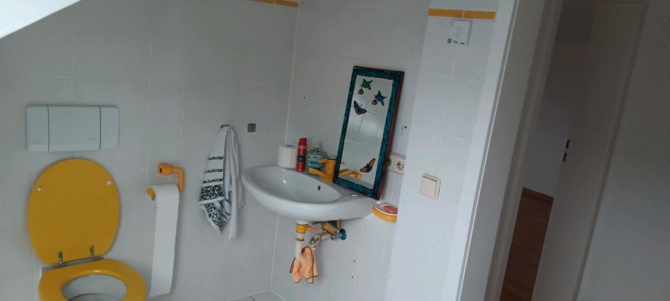 Dachgeschoßwohnung Haigerloch - 3 Zimmer, 70 m&sup2;, 700&euro; | Angebot:25957107