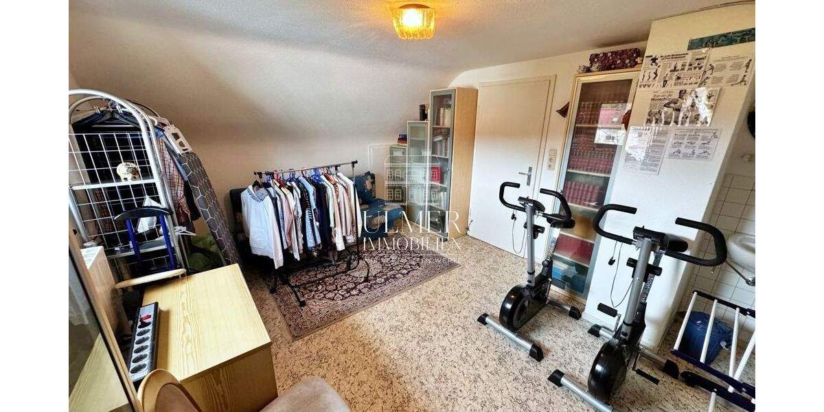 Einfamilienhaus Böblingen - 8 Zimmer, 153 m&sup2;, 629.000&euro; | Angebot:25824460