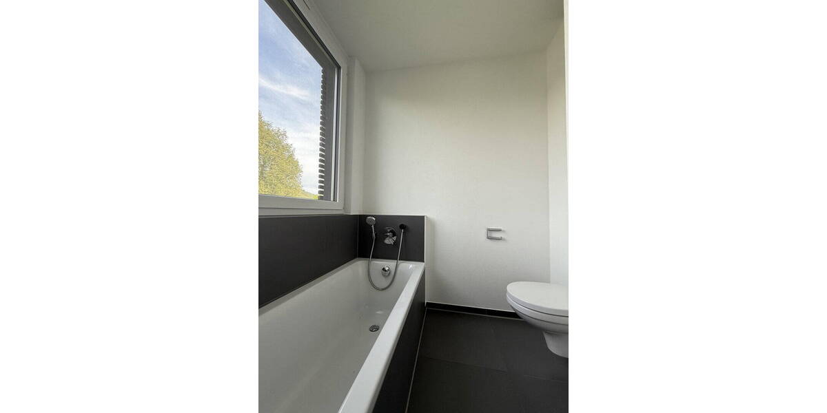 Etagenwohnung Metzingen Neuhausen - 3 Zimmer, 100 m&sup2;, 580.000&euro; | Angebot:26450046