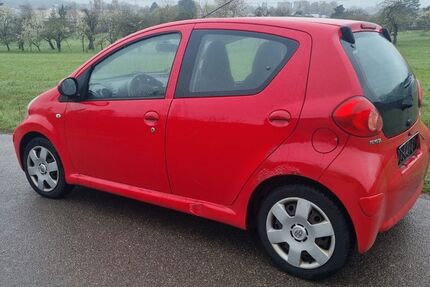 Toyota Aygo (X) 220.000 km 1.299 &euro; Magstadt (in der Nähe von Stuttgart) 71106