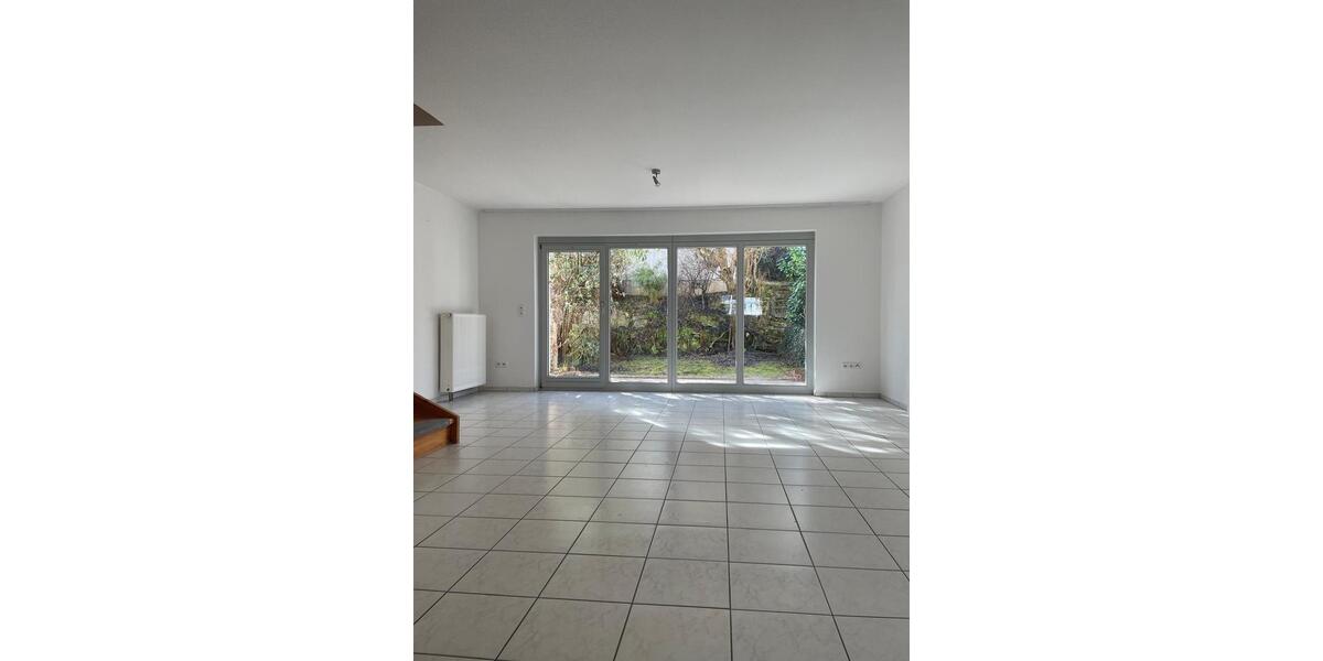 Einfamilienhaus Rottenburg am Neckar - 1.750&euro; | Angebot:25353132