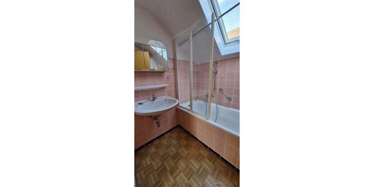 Einfamilienhaus Nagold-Hochdorf Hochdorf - 8 Zimmer, 191 m&sup2;, 394.000&euro; | Angebot:25745176