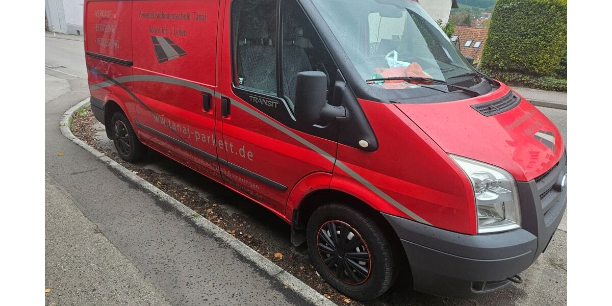 Ford Transit 98.000 km 7.900 &euro; Gomaringen 72810