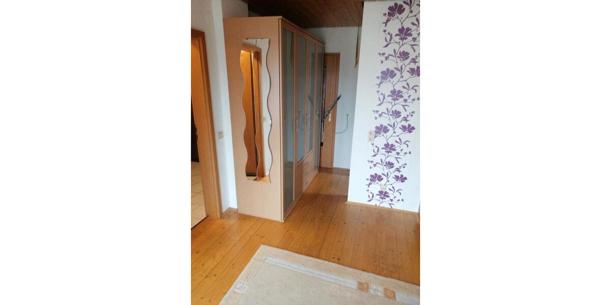 Dachgeschoßwohnung Haigerloch - 1 Zimmer, 28 m&sup2;, 430&euro; | Angebot:25753202