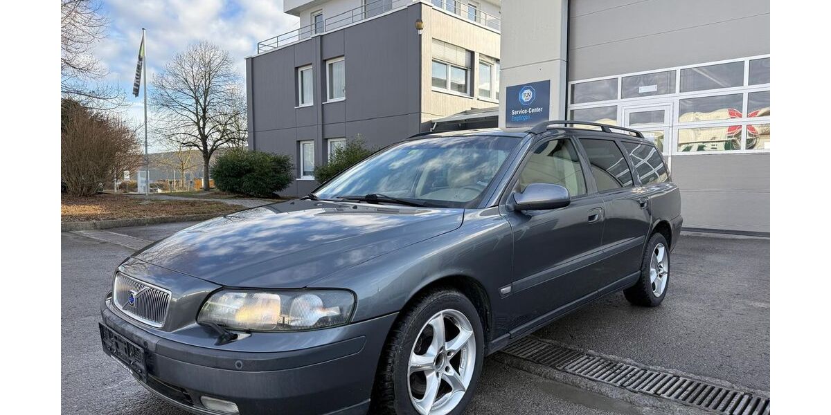 Volvo V70 234.192 km 2.400 &euro; Empfingen 72186