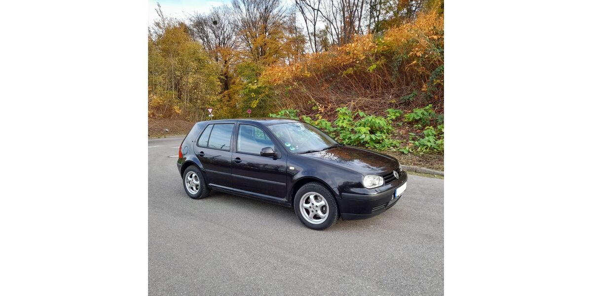 VW Golf 247.042 km 2.450 &euro; Tübingen 72007