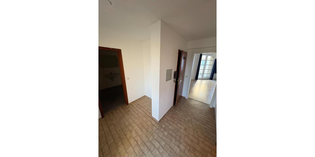 Etagenwohnung Reutlingen - 2 Zimmer, 66 m&sup2;, 299.000&euro; | Angebot:24352627