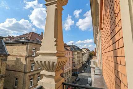 Wohnung Stuttgart Lehen - 3 Zimmer, 85 m&sup2;, 1.988&euro; | Angebot:25340074