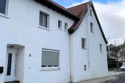 Haus Neckartailfingen - 9 Zimmer, 324 m&sup2;, 749.000&euro; | Angebot:23748065