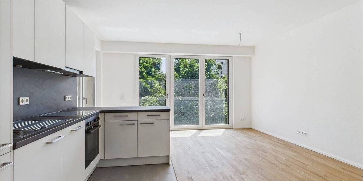 Etagenwohnung Sindelfingen Ost - 3 Zimmer, 82 m&sup2;, 1.450&euro; | Angebot:25667994