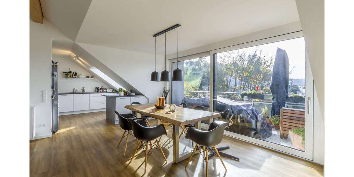 Etagenwohnung Oberboihingen - 3 Zimmer, 95 m&sup2;, 1.100&euro; | Angebot:25635620