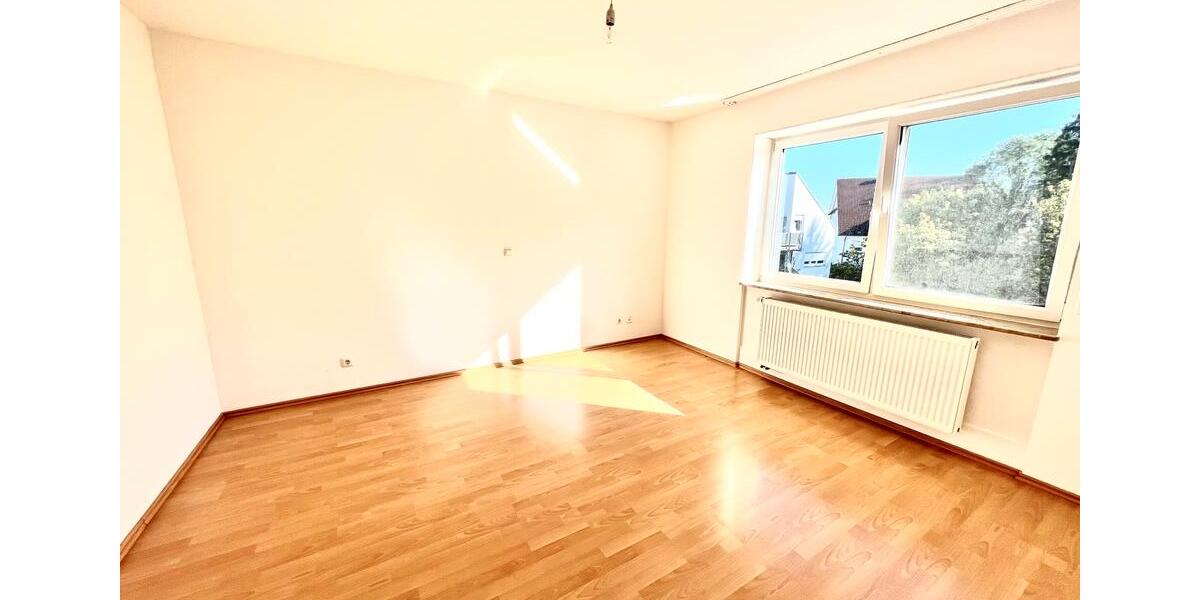 Etagenwohnung Horb am Neckar - 4 Zimmer, 109 m&sup2;, 1.050&euro; | Angebot:25980469
