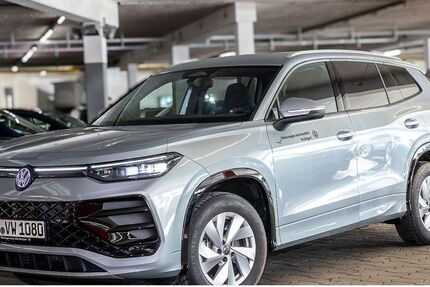 VW Tayron 8.125 km 49.930 &euro; Stuttgart 70563