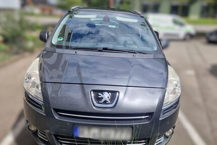 Peugeot 5008 235.000 km 5.000 &euro; Nürtingen 72622