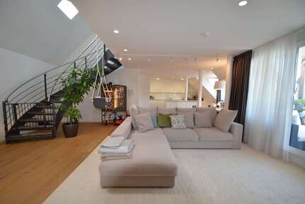 Wohnung Böblingen - 4.5 Zimmer, 220 m&sup2;, 905.000&euro; | Angebot:25193993