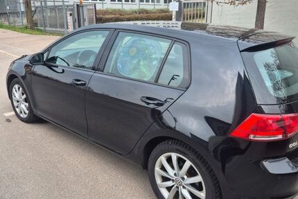 VW Golf 178.509 km 8.900 &euro; Stuttgart 70327