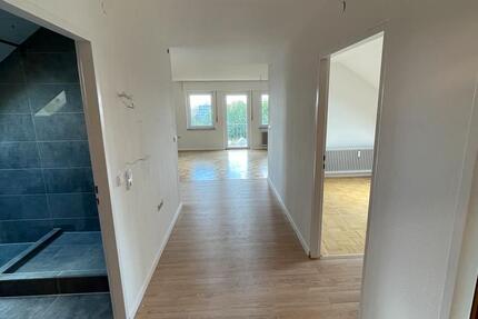 Wohnung Bondorf - 3 Zimmer, 75 m&sup2;, 1.300&euro; | Angebot:26034133
