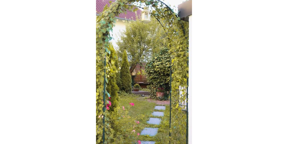 Doppelhaushälfte Nagold - 7 Zimmer, 180 m&sup2;, 529.000&euro; | Angebot:25348044