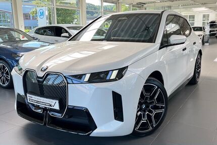 BMW iX 24.712 km 64.590 &euro; Tübingen 72072