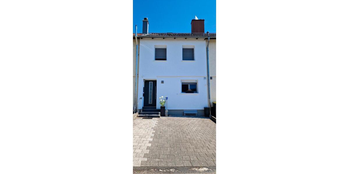 Reihenhaus Reutlingen Sondelfingen - 4 Zimmer, 98 m&sup2;, 370.000&euro; | Angebot:27153398