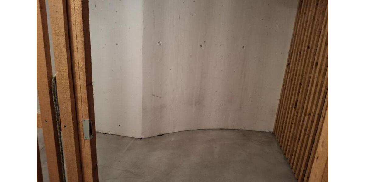 Etagenwohnung Filderstadt - 1.5 Zimmer, 35 m&sup2;, 175.000&euro; | Angebot:23485351