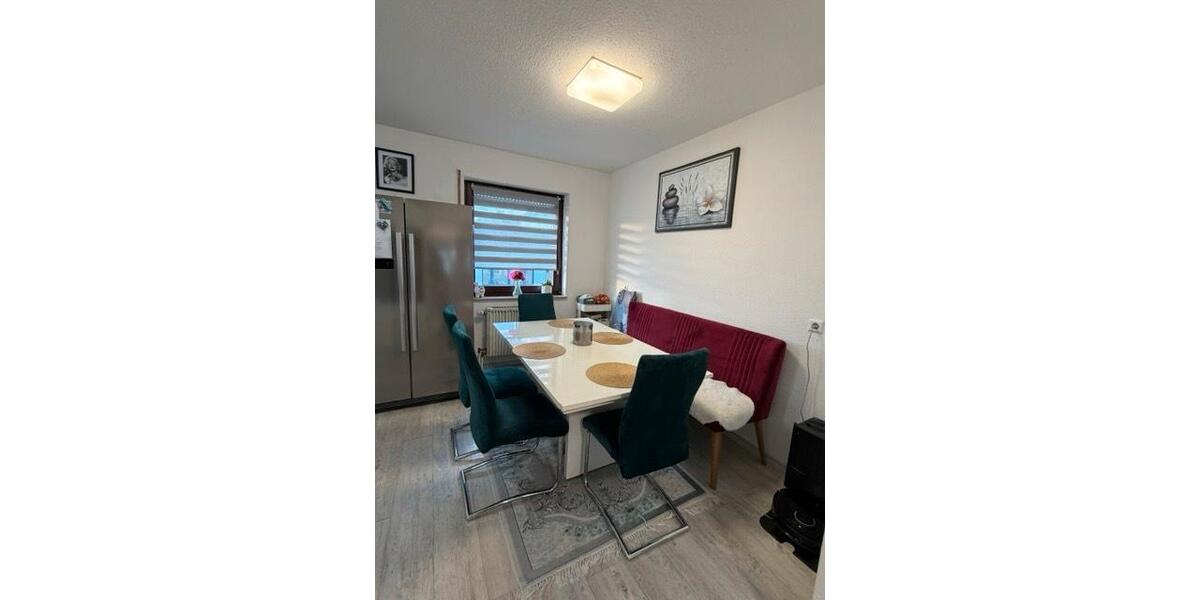 Etagenwohnung Nürtingen - 4.5 Zimmer, 95 m&sup2;, 349.000&euro; | Angebot:26614778