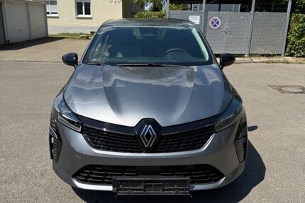 Renault Clio 1.100 km 15.000 &euro; Aichtal 72631