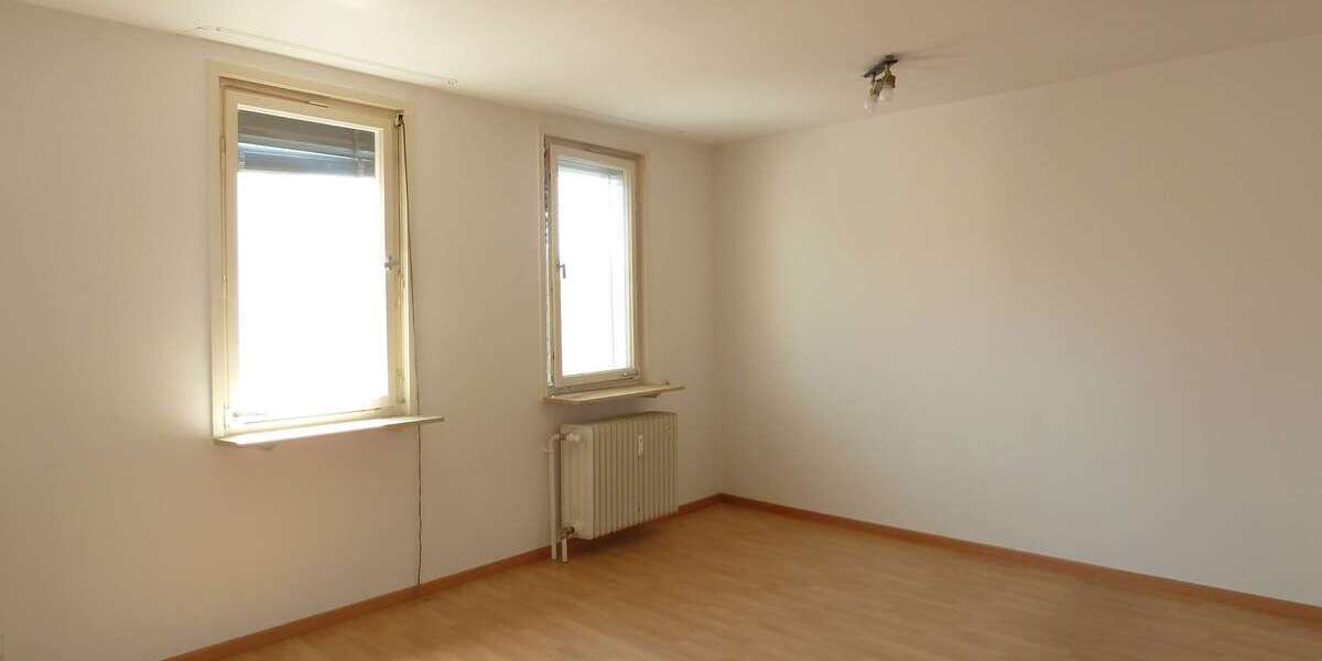Etagenwohnung Reutlingen - 1 Zimmer, 26 m&sup2;, 310&euro; | Angebot:22265077