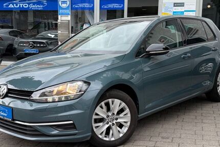 VW Golf 99.000 km 13.900 &euro; Nürtingen bei Stuttgart 72622
