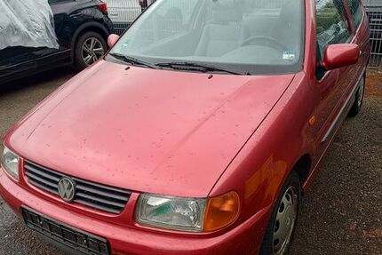VW Polo 80.700 km 2.500 &euro; Pfullingen 72793