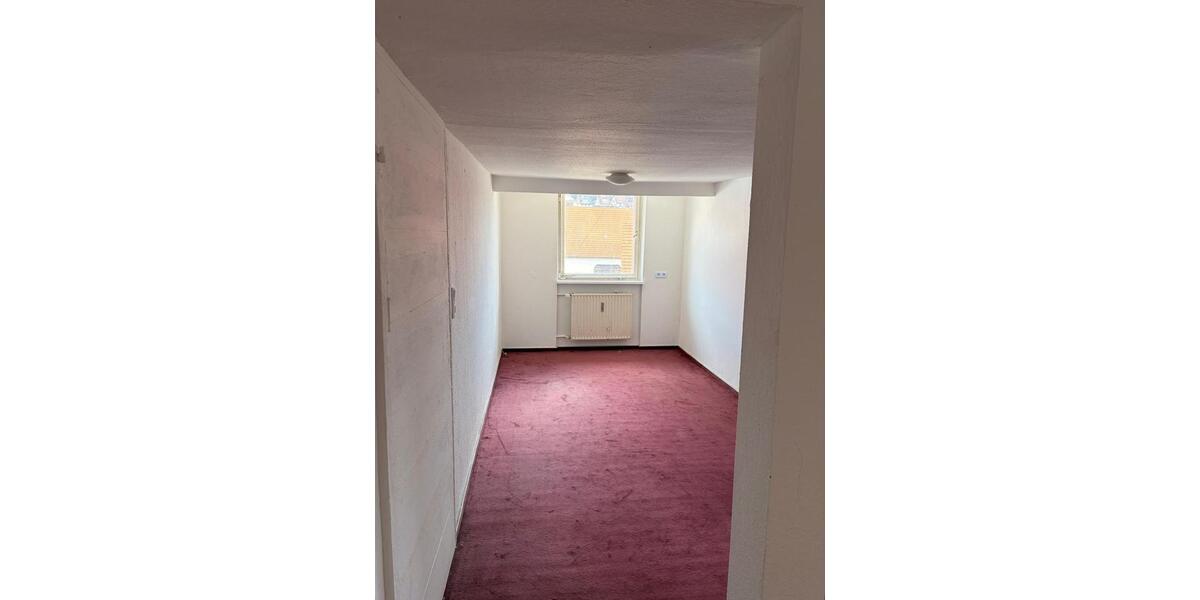 Maisonettenwohnung Nürtingen - 4 Zimmer, 120 m&sup2;, 900&euro; | Angebot:25976166