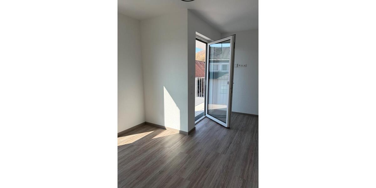 Etagenwohnung Neckartailfingen - 1 Zimmer, 23 m&sup2;, 774&euro; | Angebot:25973469