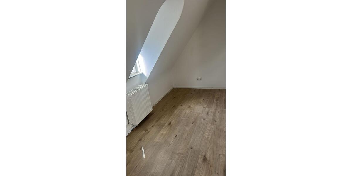 Etagenwohnung Reutlingen Reutlingen (Kernstadt) - 1 Zimmer, 14 m&sup2;, 575&euro; | Angebot:26123217
