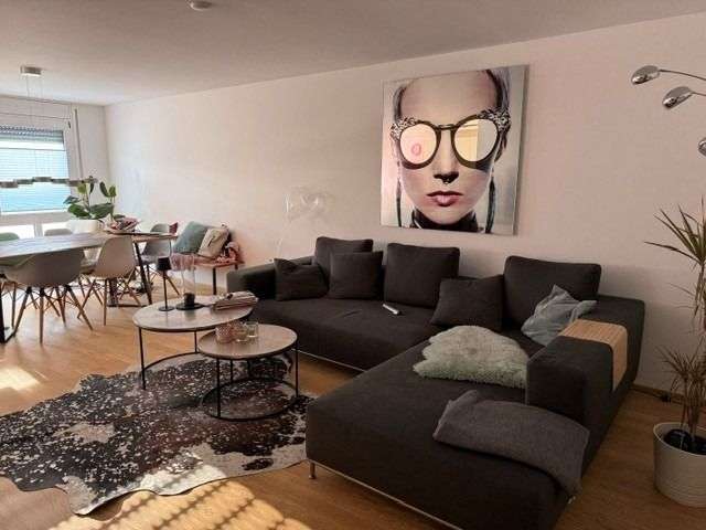 Etagenwohnung Metzingen - 2 Zimmer, 79 m&sup2;, 1.100&euro; | Angebot:27112577
