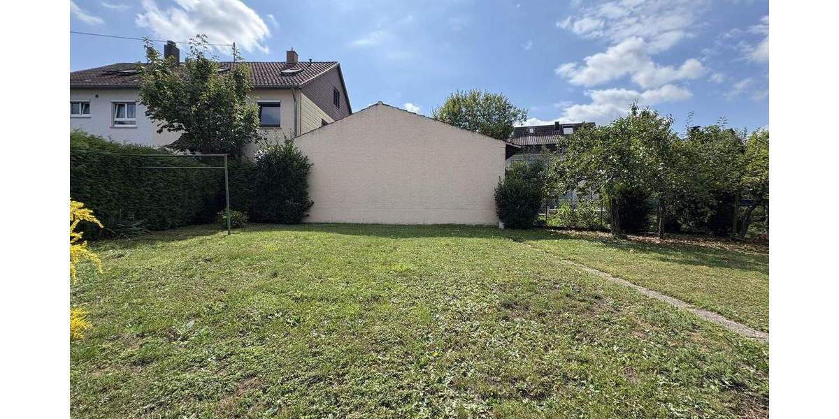 Mehrfamilienhaus, Wohnhaus Steinenbronn - 8 Zimmer, 155 m&sup2;, 690.000&euro; | Angebot:25748771